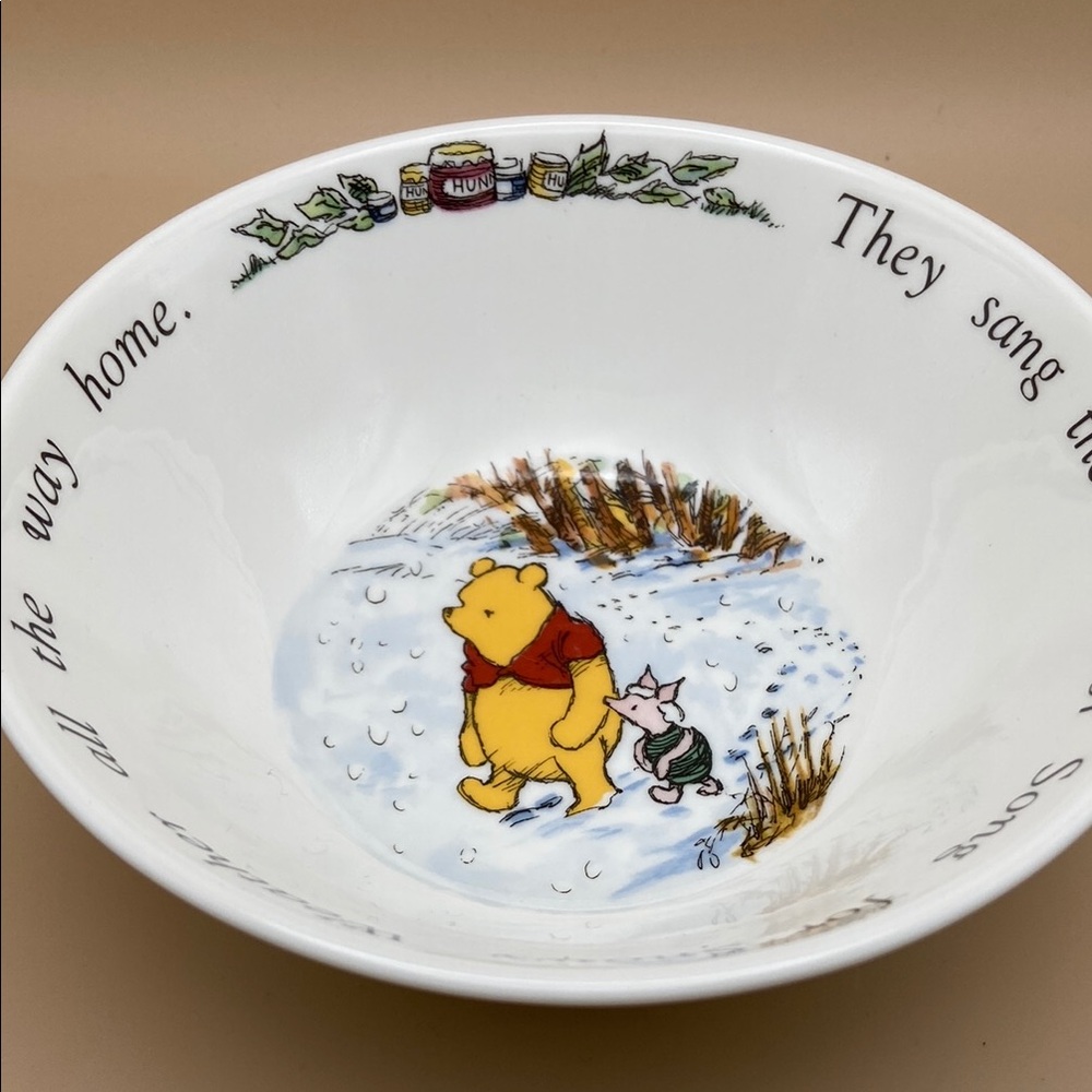 ROYAL DOULTON Winnie the Pooh and Piglet China Cereal Bowl Disney - Picture 11 of 11